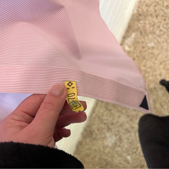 Untuckit Wrinkle-Free Douro Shirt pink & white stripe button down shirt - Picture 4 of 8